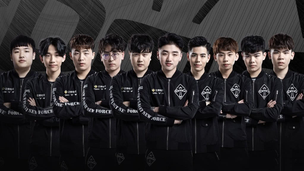 点球点前的 点球点前的