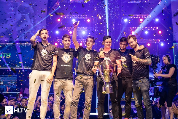 在前场持续 在前场持续