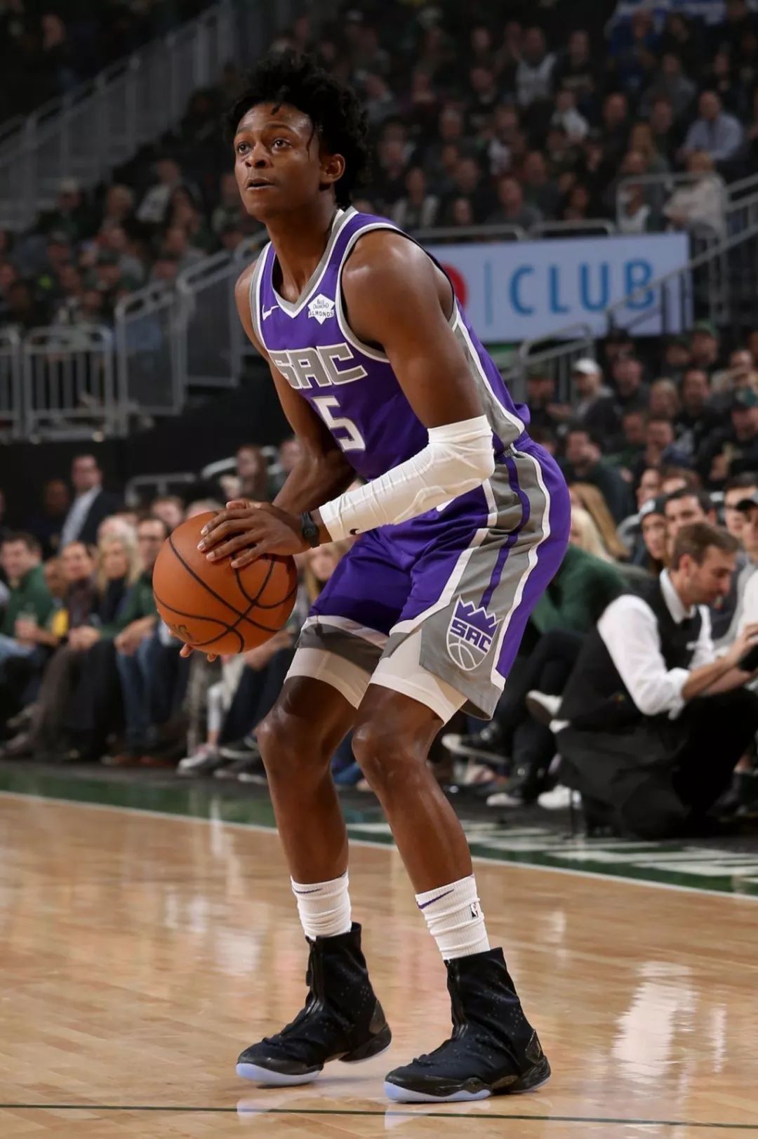 的联名合作 的联名合作