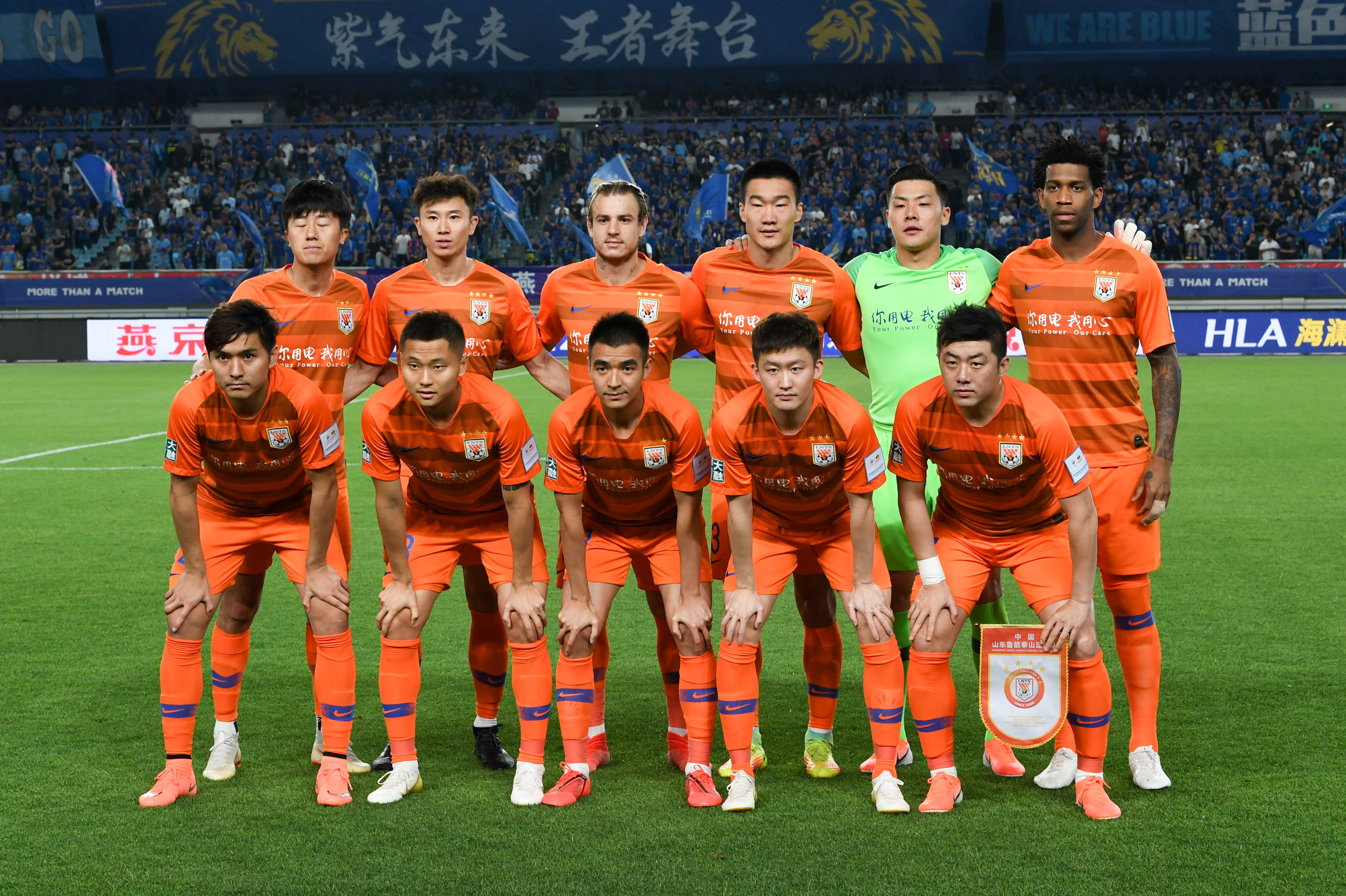 站位几乎不 站位几乎不